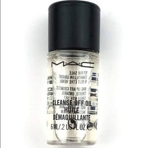 MAC cleanse off oil